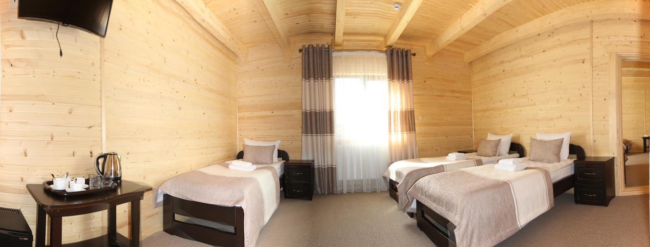 בוקובל Family Hotel Kaskad מראה חיצוני תמונה