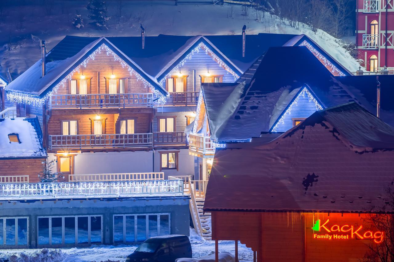 בוקובל Family Hotel Kaskad מראה חיצוני תמונה