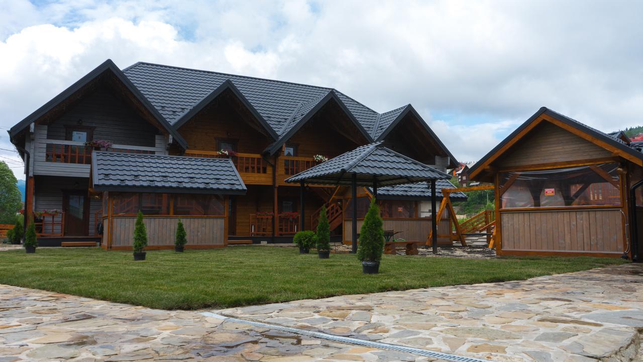 בוקובל Family Hotel Kaskad מראה חיצוני תמונה