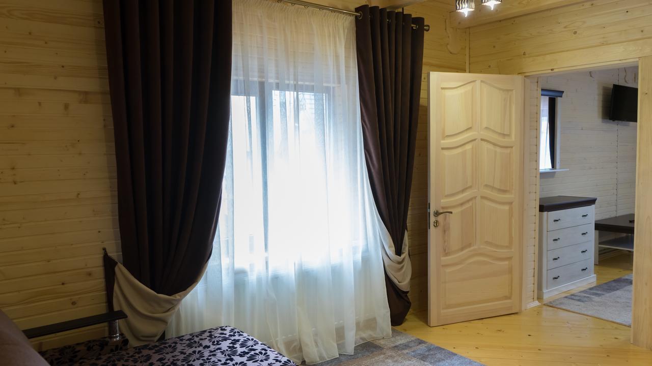 בוקובל Family Hotel Kaskad מראה חיצוני תמונה